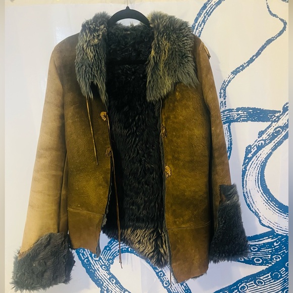 One-of-A-Kind Blue Women's Shearling Jacket - Picture 5 of 8